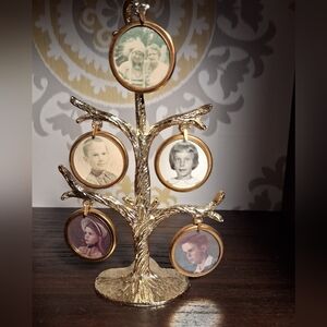 Gold Family Photo Tree Display